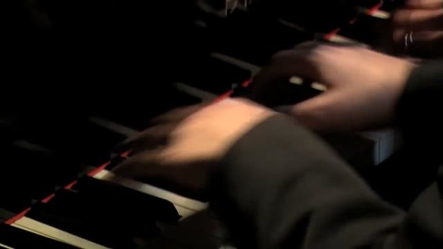 Grieg: Norwegian Dance Op. 35 No. 3 - Giorgia Tomassi & Alessandro Stella, piano 4 hands смотреть онлайн