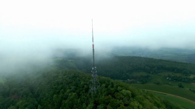 DJI FPV: when clouds touch the ground, mandalorien theme смотреть онлайн
