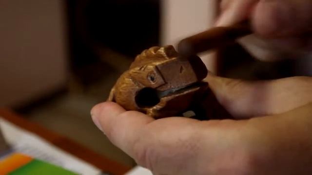 "Говорящая" лягушка смотреть онлайн