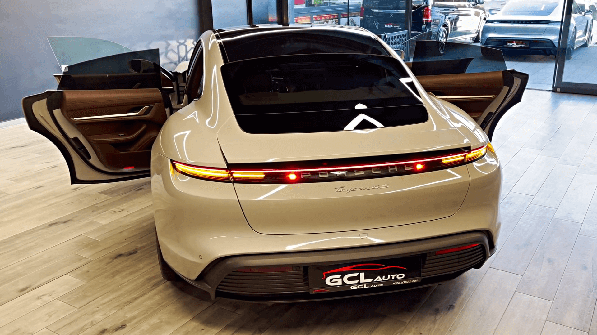 Porsche Taycan 4S 2022 |Порше Тайкан обзор интерьера и экстерьера смотреть онлайн