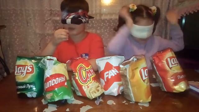 Угадай вкус чипсов челлендж 2 смотреть онлайн