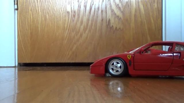 Lamborghini FERRARI TESTAROSSA F40 смотреть онлайн