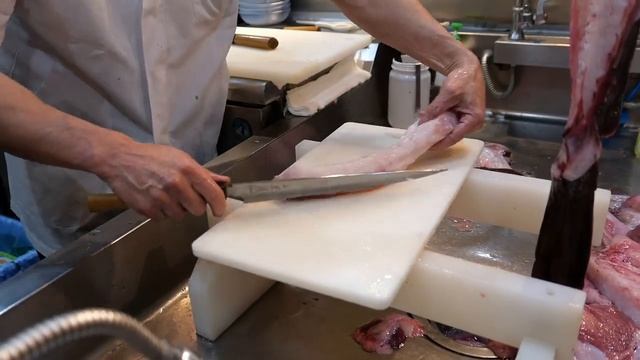 Гигантский Морской Черт Сашими Токио морепродукты Япония смотреть онлайн