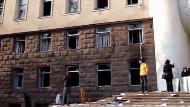Разгромленный Парламент Республики Молдова.