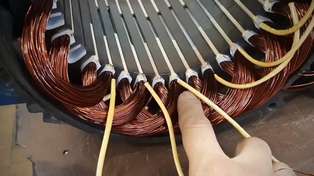 Процесс перемотки электродвигателя 5,5кв -1000 об/мин. Для начинающих. rewinding the electric motor смотреть онлайн