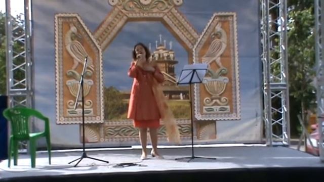 Наталья Веретенникова "Горят рябиновые грозди " стихи Аурелии Мидой, музыка Вадима Гурьева смотреть онлайн