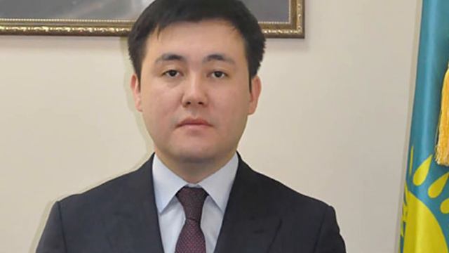 Канатбек Жайсанбаев назначен заведующим отделом Администрации Президента смотреть онлайн