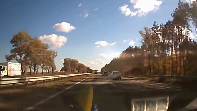 Прилетело по машине смотреть онлайн