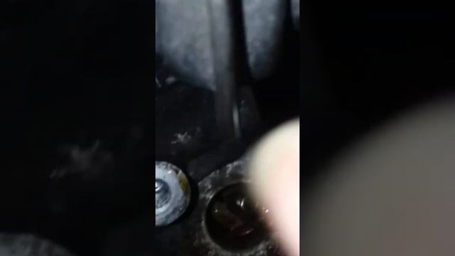 Clueless girl: Replacing VVT solenoids on 1999 Lexus ES300-Part 3...bolt fell in hole!! смотреть онлайн