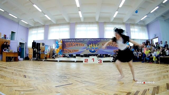 Детский спортивный акробатический танец #33 смотреть онлайн