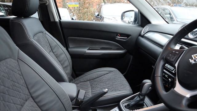 Suzuki Vitara 1.4 Boosterjet SZ5 Auto ALLGRIP Euro 6 (s/s) 5dr - WL19 VJK смотреть онлайн
