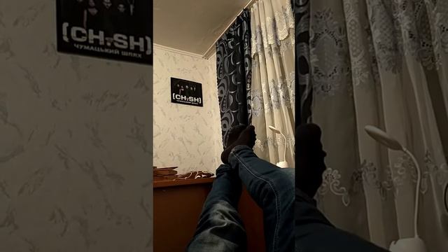 Спать с девушкой неудобно!!! смотреть онлайн