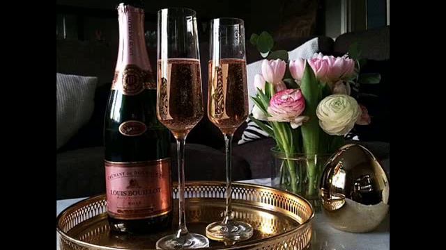 Louis Bouillot | Happy New Year 2017 смотреть онлайн