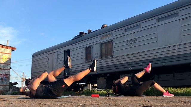 STRONG by Zumba - Class 10 Quadrant 4 - Bring it home - Base+Max смотреть онлайн