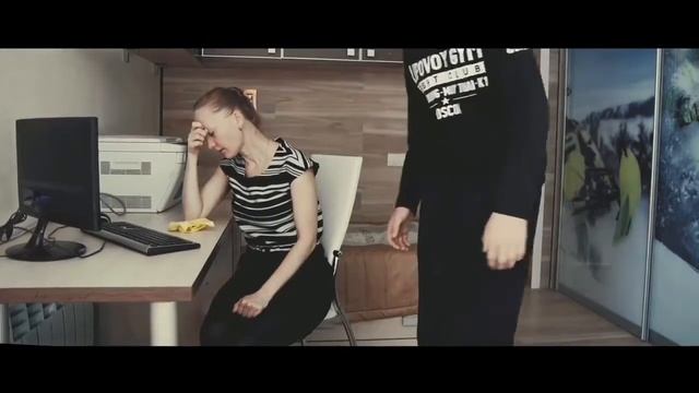 "Я видел, как плачет мама..." #душевныестихи . Автор Ирина Самарина смотреть онлайн