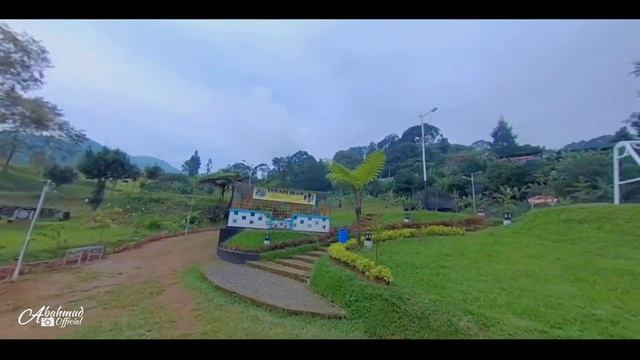 Wisata Mata Air Ciburial Camping Ground смотреть онлайн