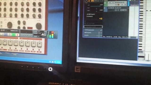 DIY analog synth project Part 7 (Arduino Midi to CV Gate test) смотреть онлайн