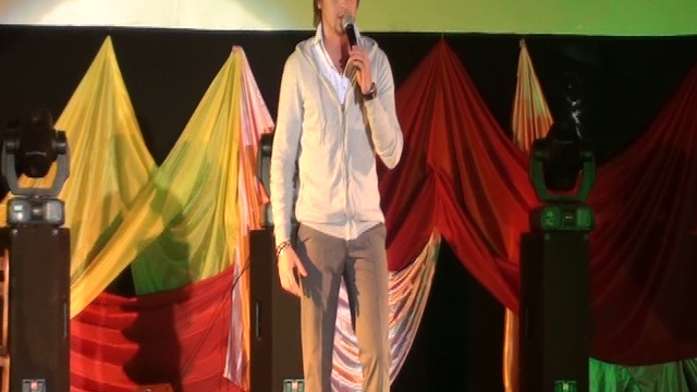 Никита Васильев на концерте в поддержку Кафказара