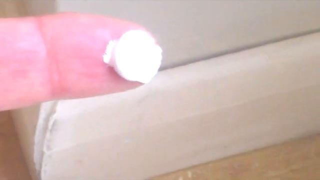 How To Fill A Crack Without The Use Of A Caulk Gun