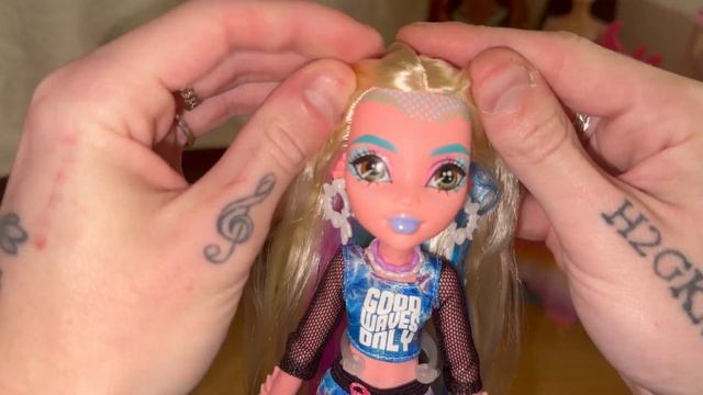 Monster High Spa Day Lagoona Unboxing смотреть онлайн