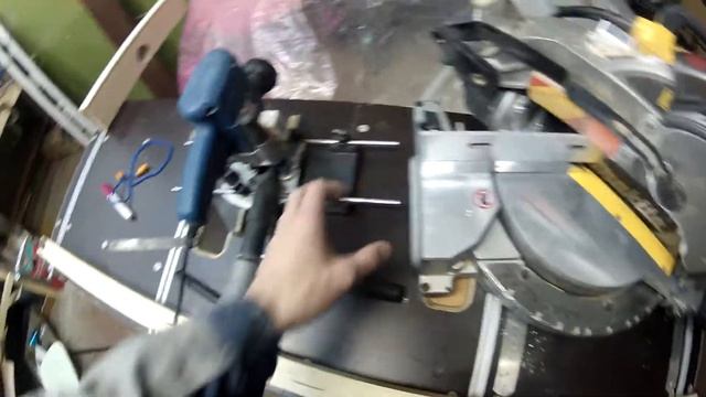 врезка замка фрезером с двойным параллельным упором смотреть онлайн