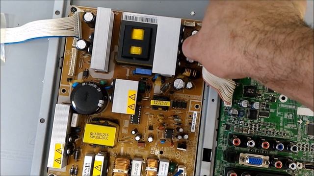 Samsung TV LE32A330 startup problem - power source error смотреть онлайн