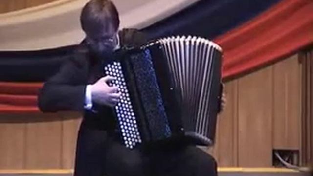 Liszt's Hungarian Rhapsody No. 2 on bayan смотреть онлайн