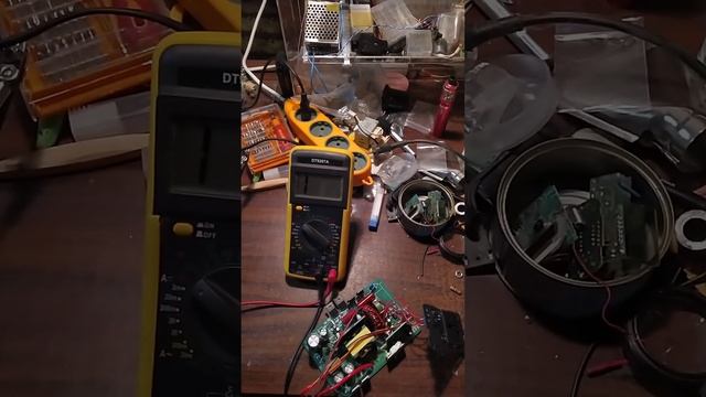 Інвертор Tataliken 1600w 12v/220v dc/ac нема вихода 220в смотреть онлайн