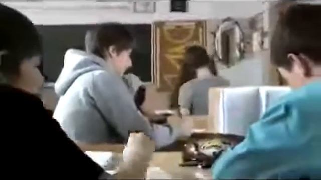 Прикол на уроке в школе Приколы! Смешно! Юмор смотреть онлайн