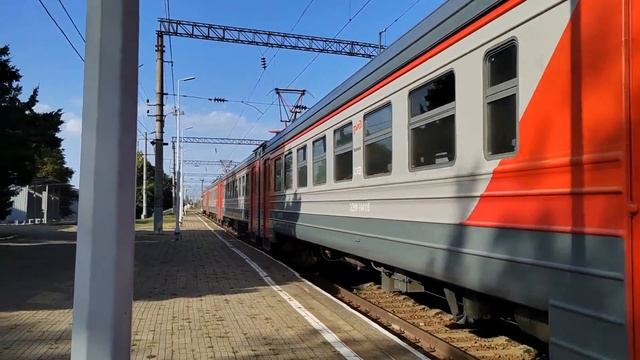 Уехали девчонки в Краснодар смотреть онлайн