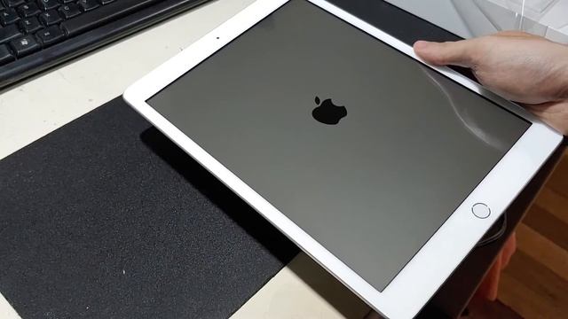 Apple iPad 8th gen (2020) for only P18,990! Unboxing, Shopee PH смотреть онлайн