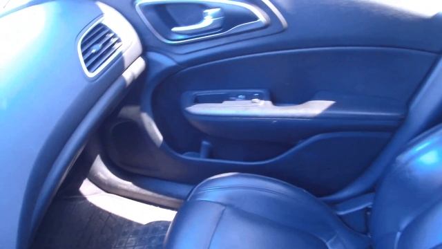 Chrysler 200. Что ты такое? Честная правда о псевдо бизнес классе смотреть онлайн