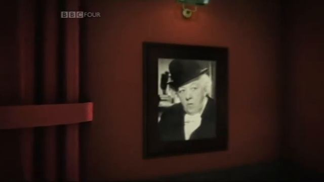 The Perfect TV Detective Intro Image pa смотреть онлайн
