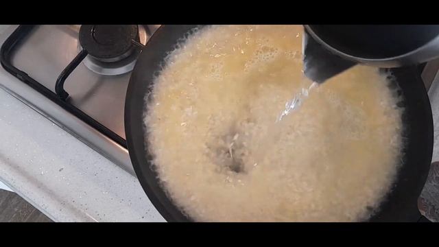 Рассыпчатый рис на гарнир по-турецки. Всегда зернышко к зернышку. Pirinç pilavı. смотреть онлайн