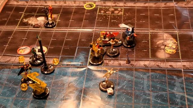 Heroclix Match #3 - How to Play Heroclix - Gameplay - Worst Luck Ever смотреть онлайн