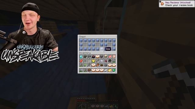 PLAYING MY FIRST MINECRAFT WORLD I MADE! (8 YEARS AGO) смотреть онлайн