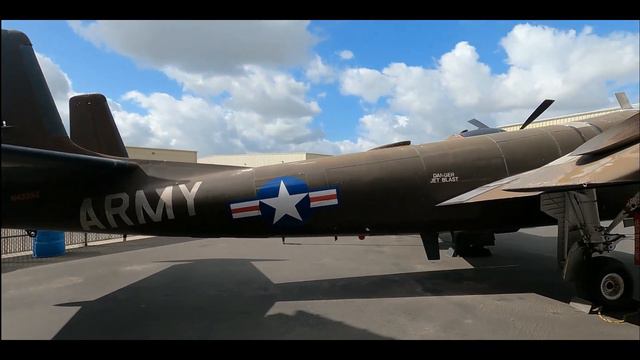 Planes of Fame Part II смотреть онлайн