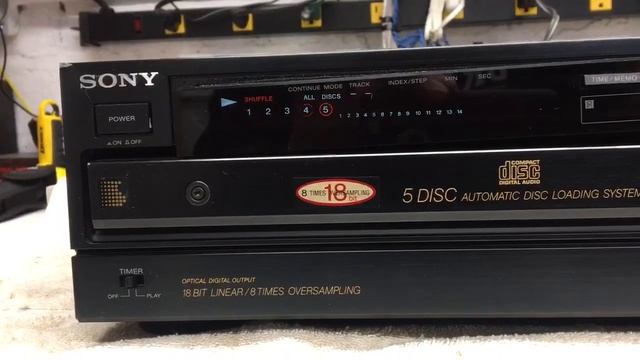 Sony CDP-C800 CD Changer смотреть онлайн