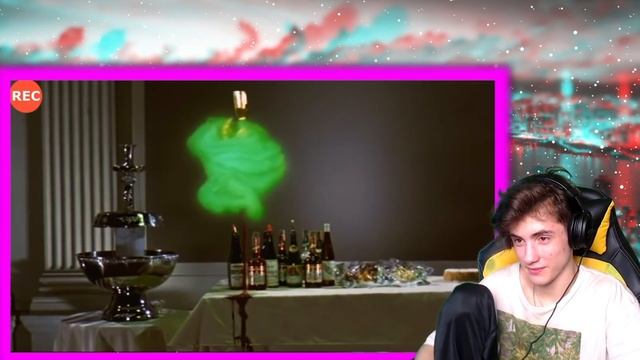 ВЛАД А4 Как снимали А4: Охотники за привидениями в реальной жизни! Дом с призраками! РЕАКЦИЯ НА А4 смотреть онлайн