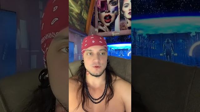 Девушка Предлагает Расстаться На Хорошей Ноте. Стрим В Тик Ток смотреть онлайн