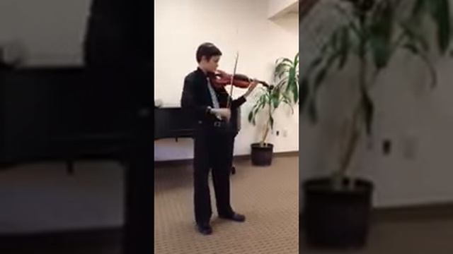 Minuet from Quartet in D Minor by Mozart смотреть онлайн