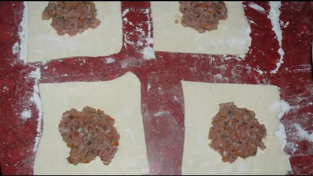 Как испечь пирожки в духовке. Пирожки с мясом и слоеного теста. смотреть онлайн