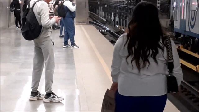 Встреча двух электропоездов 81-765/766/767.4 "МОСКВА-2019 смотреть онлайн