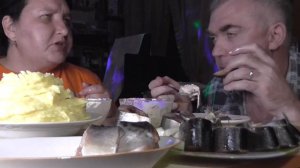 MUKBANG RUSSIA|немногоASMR|ПЮРЕХА,СЕЛЁДКА и СКУМБРИЯ|ДОМАШНЯЯ ПРОСТАЯ ЕДА.ПРОСТО,НО ВКУСНО.