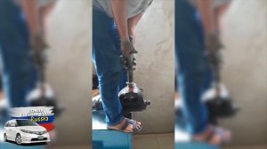 Заклинил Амортизатор на Honda Elysion