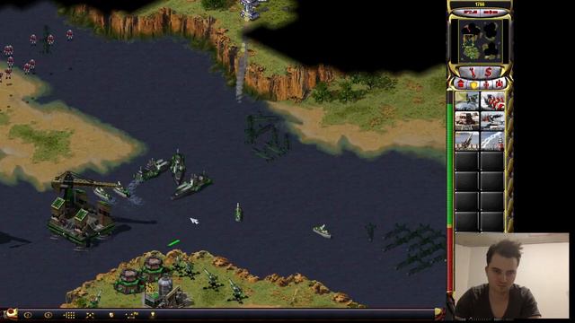 играю Red Alert 2 Tsunami FFA always win ONEMILLION смотреть онлайн