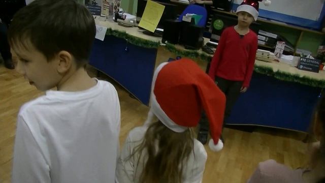 Новогодний утренник в Английской школе 3 смотреть онлайн