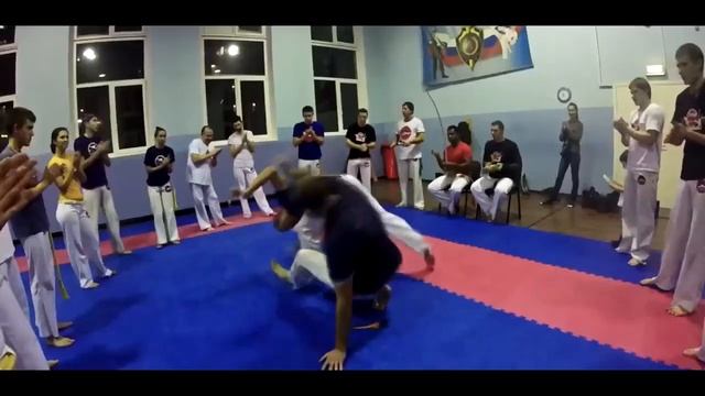 Mestre Bola Capoeira Camara Moscow 2014 смотреть онлайн