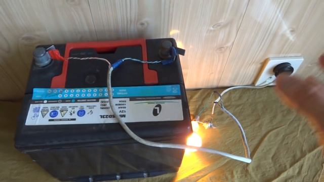 ОЧЕНЬ ПРОСТОЕ и НУЖНОЕ АВТОМОБИЛИСТАМ УСТРОЙСТВО Восстанавливающее и заряжающее АКБ смотреть онлайн