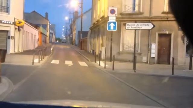 Верный друг в беде не бросит а довезет смотреть онлайн